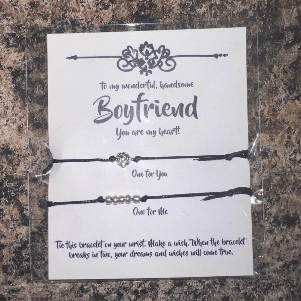 $2 MAKE A WISH BRACELET. NEW. $2 WITH ANY $10 ORDER OR MORE - Picture 2 of 3